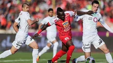 تصویر خبر ۱۰ میزبانی ویژه پرسپولیس از ذوب&zwnj;آهن؛ قصه پر تب&zwnj;و&zwnj;تاب در آزادی | ویدیو