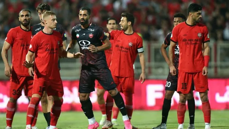 احتمال تعویق بازی پرسپولیس و تراکتور؛ جنگ، دوباره آغاز می&zwnj;شود؟