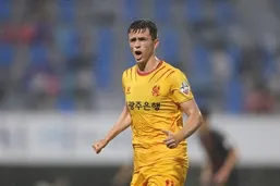 استقلال در تلاش برای حضور آسانی مقابل تراکتور