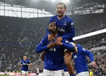 خلاصه بازی اورتون 3 - چلسی 0 | هفته 31 لیگ برتر انگلیس