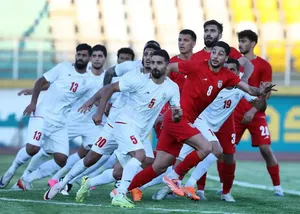 بلیت آمریکا در زمین خاکی دستگردی گم شد! روایت نبرد پنهان ملی&zwnj;پوشان در غیاب هواداران