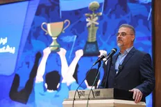 تصویر خبر مدیر عامل استقلال:برای حفظ صندلی هر شرطی رو قبول نمیکنم