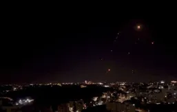 چند بمب سنگرشکن به وزن ۳۰٬۰۰۰ پوند روی فردو پرتاب شد!