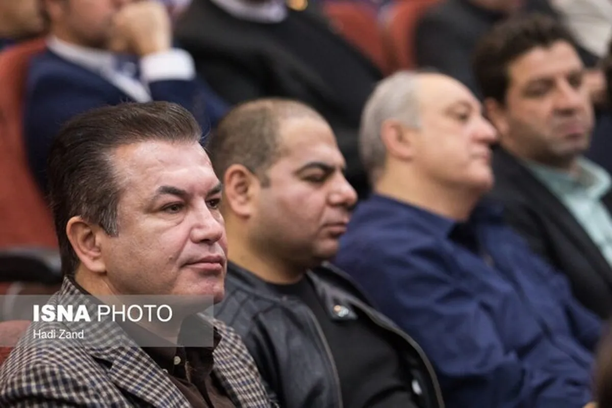 مخالفت درویش با استعفای استیلی