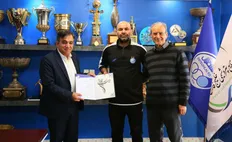 تصویر خبر امضای قرارداد؛ بختیاری&zwnj;زاده روی نیمکت آبی&zwnj;ها