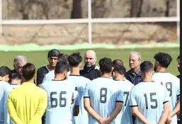 استقلال&zwnj;ی ها منتظر اعلام بختیاری&zwnj;زاده/ صدرنشین لیگ به دنبال قهرمانی در زمین مسابقه!