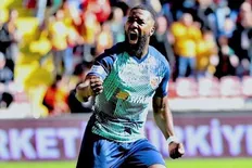 تصویر خبر دستمزد گزینه استقلال را لو رفت