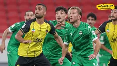 تساوی دراماتیک سپاهان و الاهلی در دوحه/ VAR و اخراج نورافکن پیروزی طلایی&zwnj;پوشان را گرفت