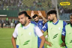 تصویر خبر ۱۰۰ میلیارد بدهید این بازیکن استقلال را ببرید