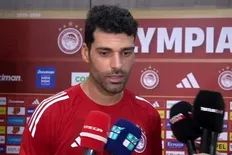 تصویر خبر واکنش جالب مهدی طارمی به تشویق و فریاد نامش در ورزشگاه