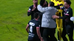 ویدئو صحنه مشکوک گل اول پرسپولیس به تراکتور (کنعانی زادگان)