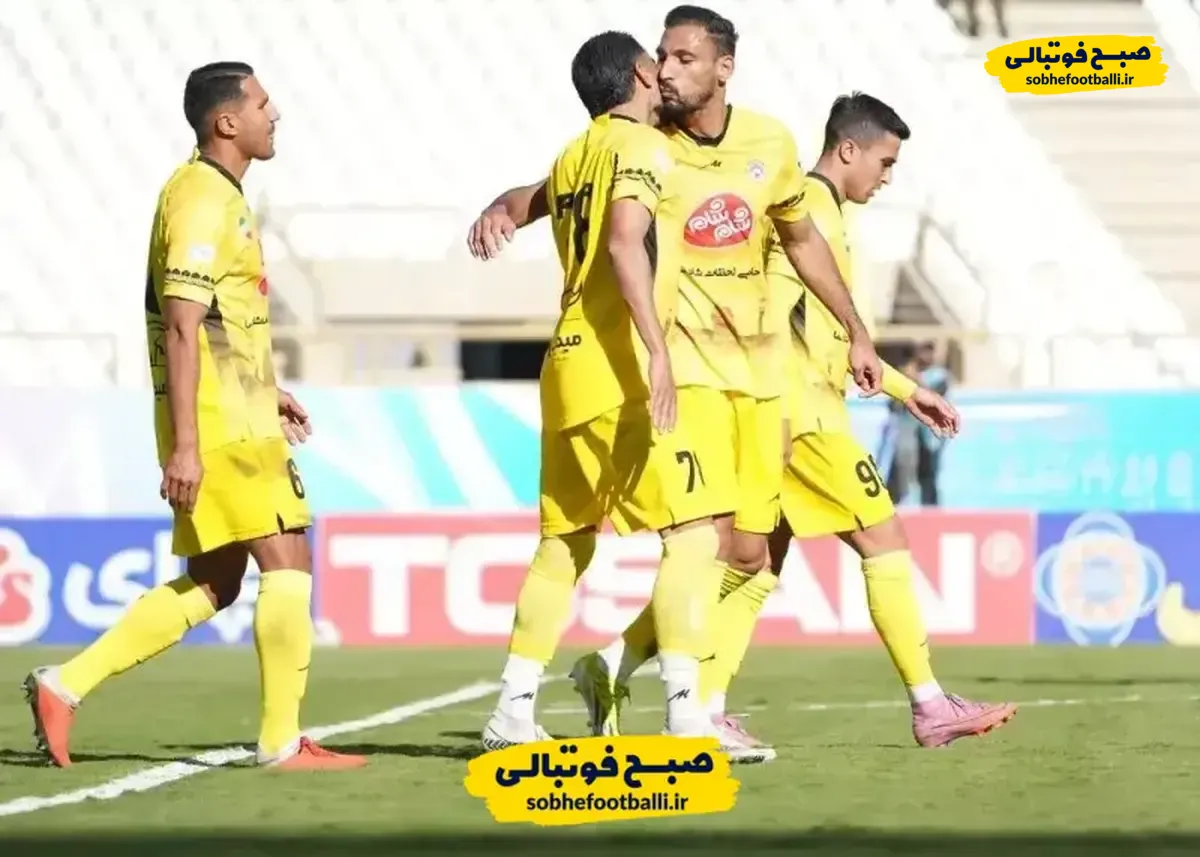 تراکتور هم راه پرسپولیس را پیش گرفت و در شیراز زمین گیر شد!