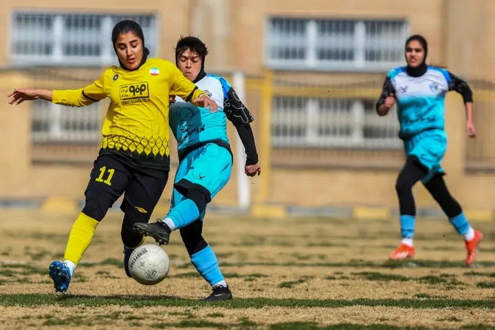 ظهرابی&zwnj;نیا: دوست دارم در پرسپولیس بازی کنم؛ تصمیم درستی خواهم گرفت