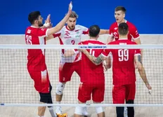 تصویر خبر والیبال قهرمانی جهان ۲۰۲۵ | لهستان ۳ -۰ قطر؛ قدرت&zwnj;نمایی عقاب&zwnj;ها مقابل عنابی&zwnj;ها