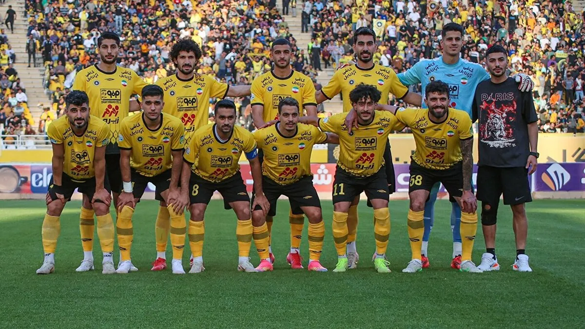 کری بازیکنان استقلالی سپاهان برای پرسپولیس