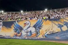 تصویر خبر سنگ&zwnj;پرانی، باعث مصدومیت شدید هوادار ملوان شد!