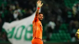 دروازه&zwnj;بان اسبق رئال مادرید جانشین حسینی میشود؟