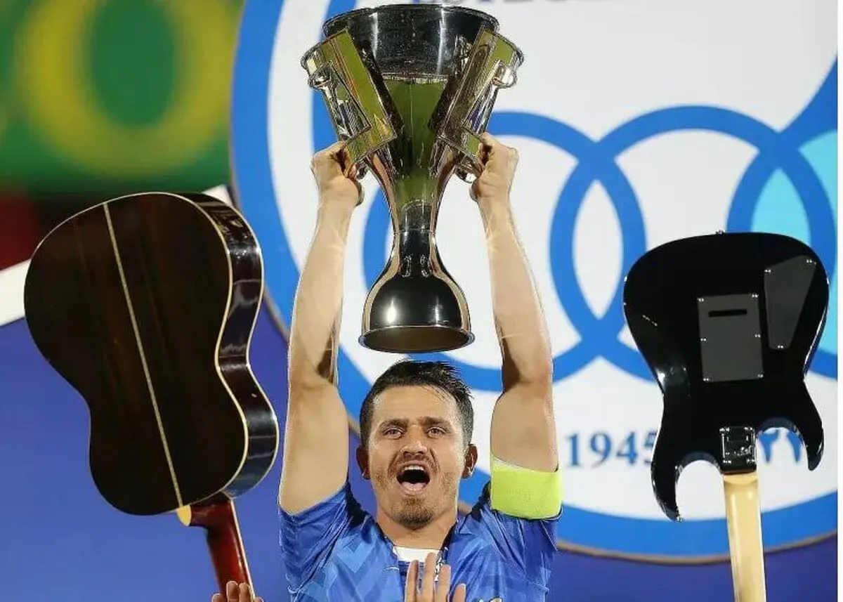 ساپینتو با ۱+۲ مربی ایرانی در استقلال!