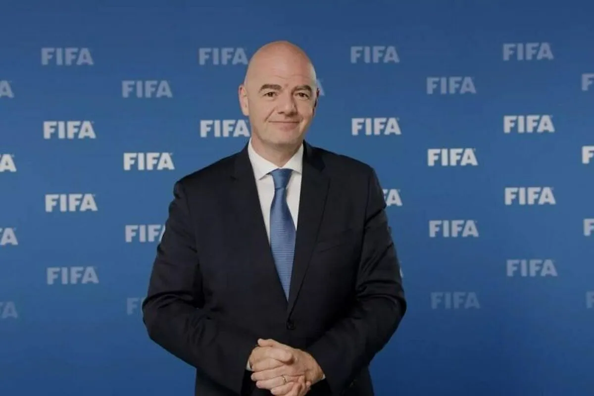 رییس فیفا وارد ازبکستان شد
