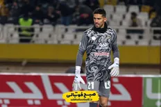 سید حسین حسینی؛ سد دفاعی سپاهان بدون گل خورده در لیگ