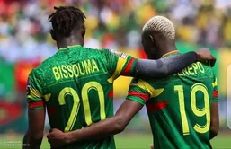 تبریک هافبک تاتنهام به موسی جنپو برای پیوستن به استقلال