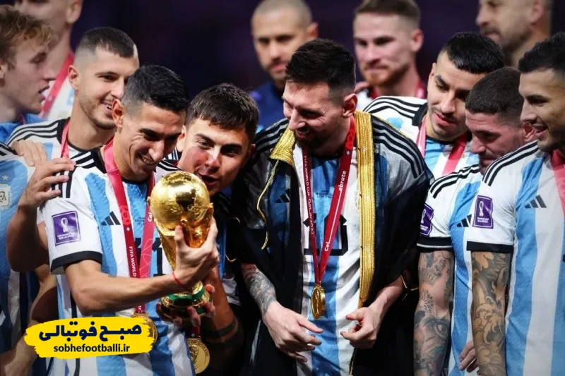 مسی و جشن قهرمانی جام جهانی 2022 آرژانتین