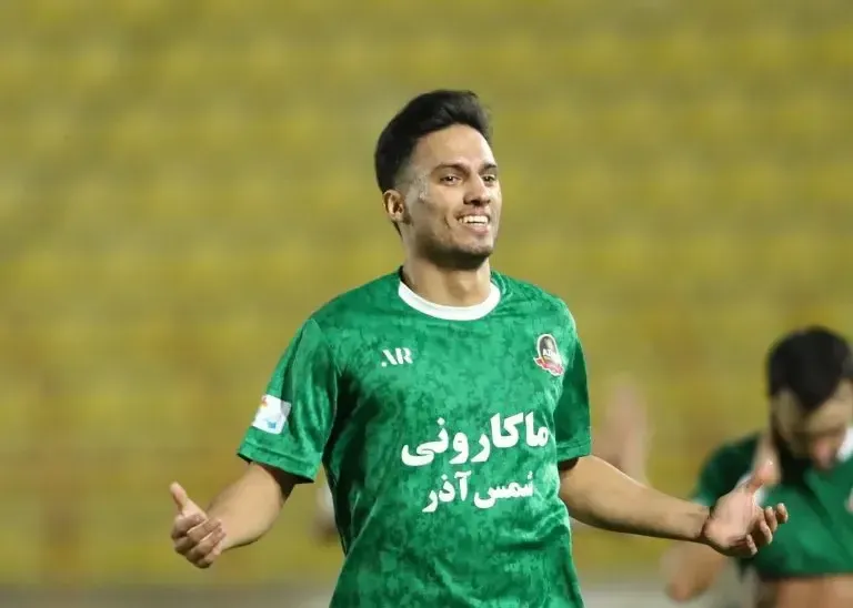 گل اول شمس&zwnj;آذر مقابل گل&zwnj;گهر توسط میلاد سورگی