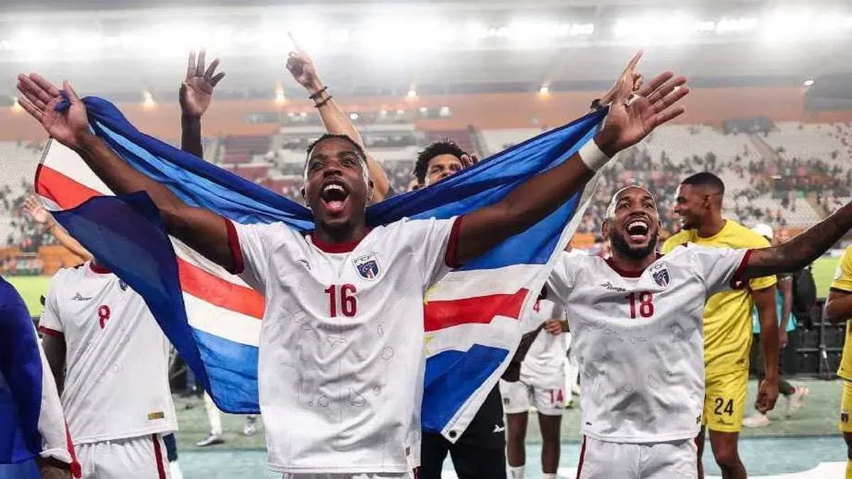 هلیو وارلا