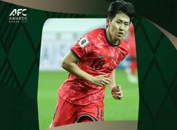 مهدی طارمی شکست خورد؛ لی کانگ این برنده جایزه بهترین لژیونر فوتبال آسیا شد
