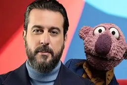 کری خوانی جناب خان برای محسن کیایی بعد از گلهای پاری سن ژرمن به اینتر