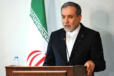 تصویر خبر عراقچی: حملات ایران ادامه خواهد داشت