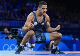 کشتی آزاد قهرمانی جهان| عموزاد بی&zwnj;رحمانه فینالیست شد؛ تکرار فینال المپیک پاریس در زاگرب