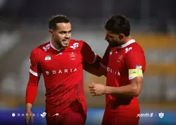 مراقبت ویژه اوسمار از اورونوف در پرسپولیس