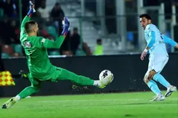 الکسیس در پرسپولیس ماندنی میشود؟