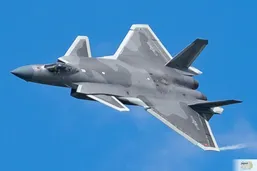 تقویت نیروی هوایی ایران؛ خرید ۴۰ فروند جنگنده رادارگریز J ۱۰-C از چین