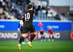 پیام معنادار دنیس اکرت: سکوت کنید! (عکس)