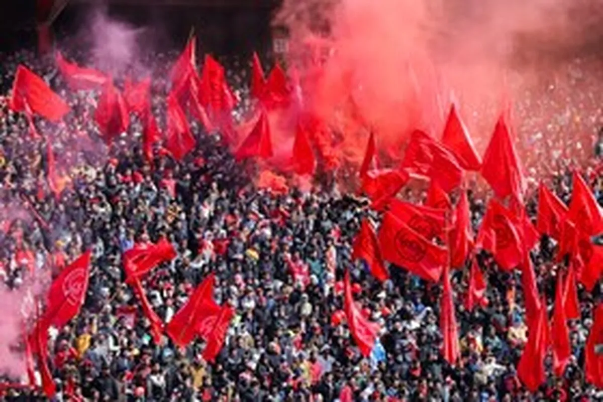 بازی&zwnj;های تراکتور - پرسپولیس تا ۲ سال بدون تماشاگر شد