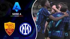 جشن پیروزی بازیکنان اینتر پس از برد ۵-۲ مقابل رم در سن&zwnj;سیرو، ۱۶ فروردین ۱۴۰۵