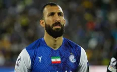 تصویر خبر چشمی با استقلال تمدید کرد؛ دهمین سال با پیراهن آبی