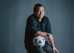 دومین قهرمانی خداداد عزیزی طی ۴۸ ساعت