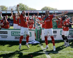 یورک سیتی در آخرین ثانیه&zwnj;ها صعود کرد؛ شوک بزرگ به روچدیل