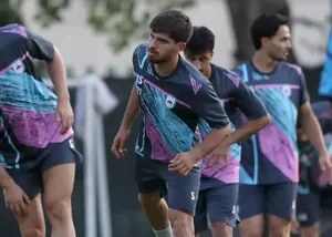 بحران بزرگ چادرملو پیش از نبرد سرنوشت&zwnj;ساز با پرسپولیس