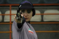 تصویر خبر هانیه رستمیان در تپانچه 10 متر قهرمانی جهان فینالیست شد