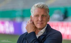 تصویر خبر پیش&zwnj;بینی باستین شواین اشتایگر از قهرمانان انگلیس، آلمان و اروپا در فصل ۲۶-۲۰۲۵؛ قائل بودن شانس بالا برای قهرمانی لیورپول و توپ طلای دمبله