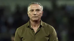 مقایسه جالب نتایج هاشمیان و درخشان در ۵ بازی نخست با پرسپولیس