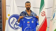 تصویر خبر رامین رضاییان ۵۰ بازی با پیراهن استقلال را کامل کرد