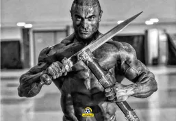 خوانندگی جعفر غفارنژاد با آهنگ محلی مازندرانی؛ رقیب هادی چوپان این&zwnj;بار پشت میکروفن