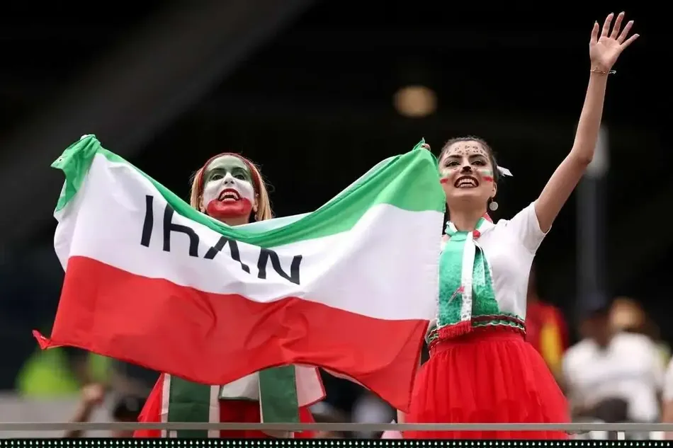 هواداران تیم ملی ایران در دیدار مقابل بلژیک