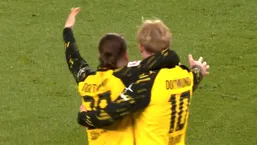 گل دوم دورتموند به اشتوتگارت (برانت)