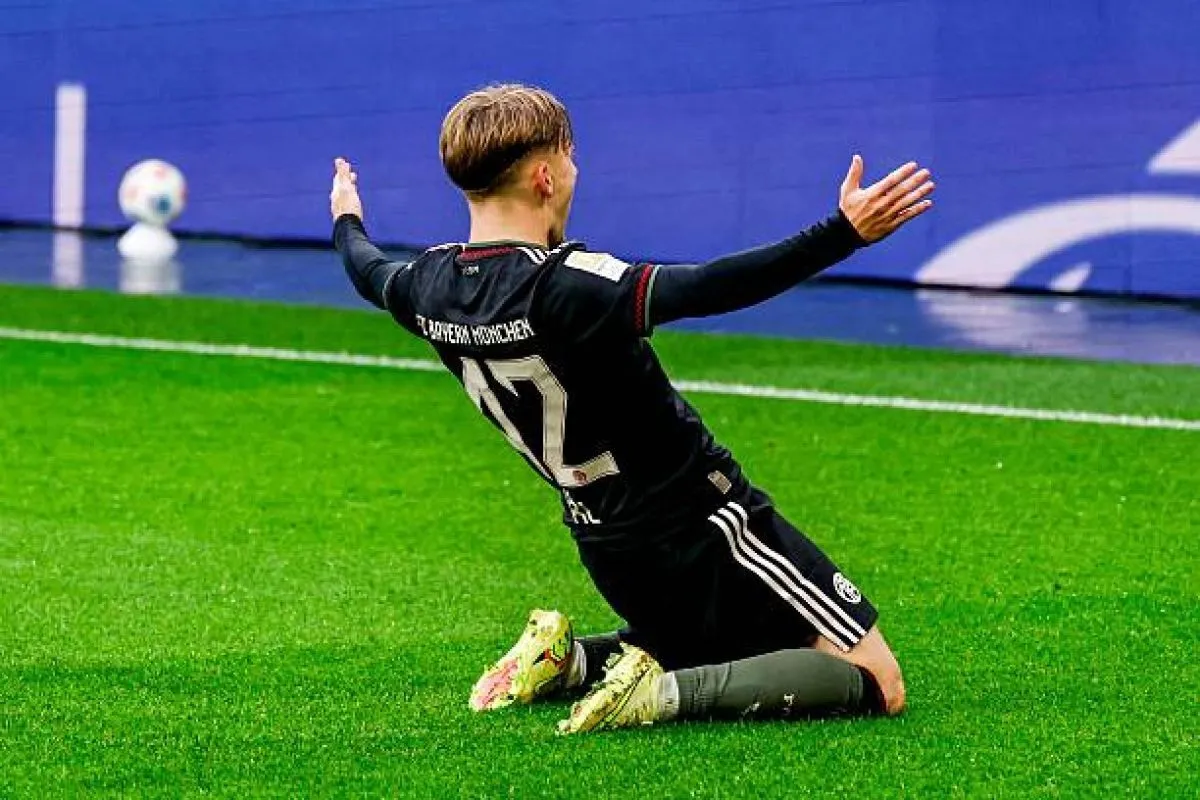 صدرنشین بوندس&zwnj;لیگا روی نوار برد؛ بایرن دست&zwnj;نیافتنی شد